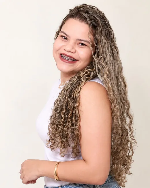 Larissa Afonso, gerente administrativa